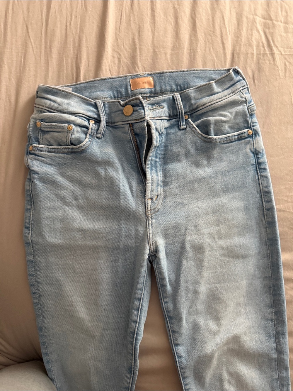 MOTHER Light Wash Skinny Jeans